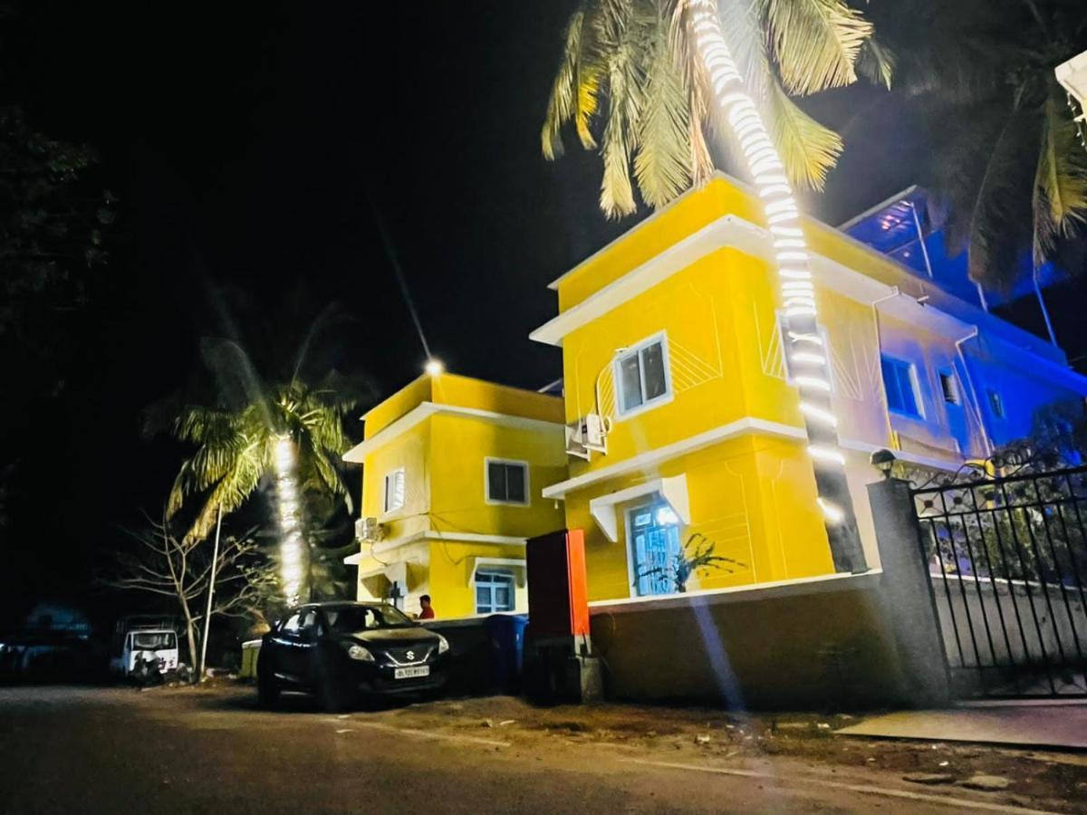 Trippy Spot Hostel & Cafe Vagator Exterior photo
